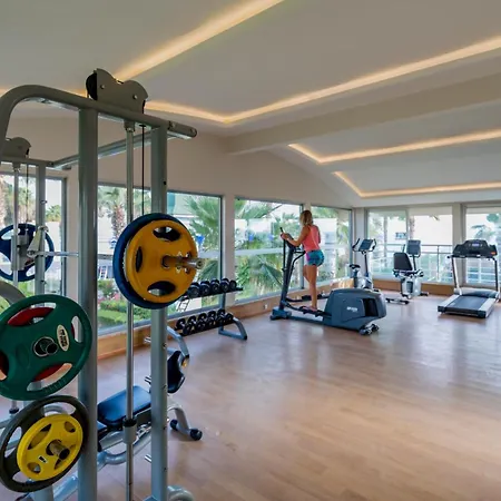 Garden Hotel 5*