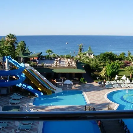 Hotel Garden Okurcalar